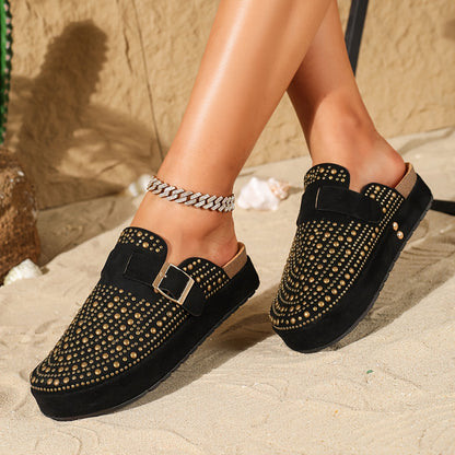Damen Plateau Clogs mit Nieten für modische Freizeitlooks