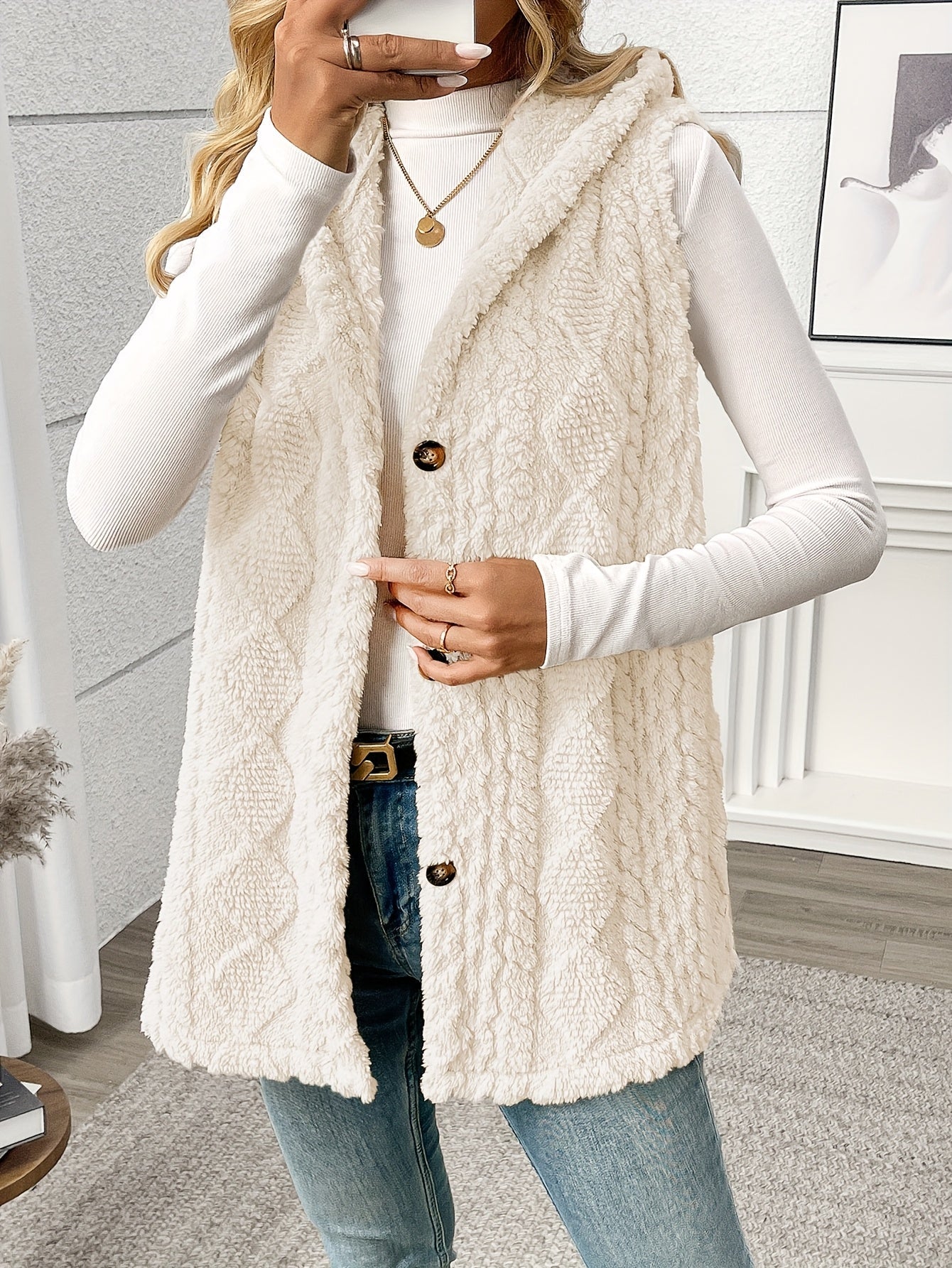 Damen Strickweste mit Kapuze und Knöpfen – Eleganter Freizeit-Look für jeden Anlass