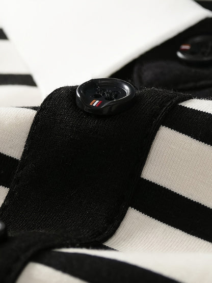 Herren Poloshirt mit Streifenmuster und Brust-Emblem – Klassisch, Kurzarm, Smart-Casual Stil