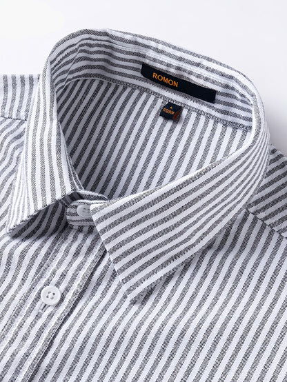 Herren Freizeit Hemd mit Streifenmuster – Lässig, Modern, Perfekt für Alltag und Büro