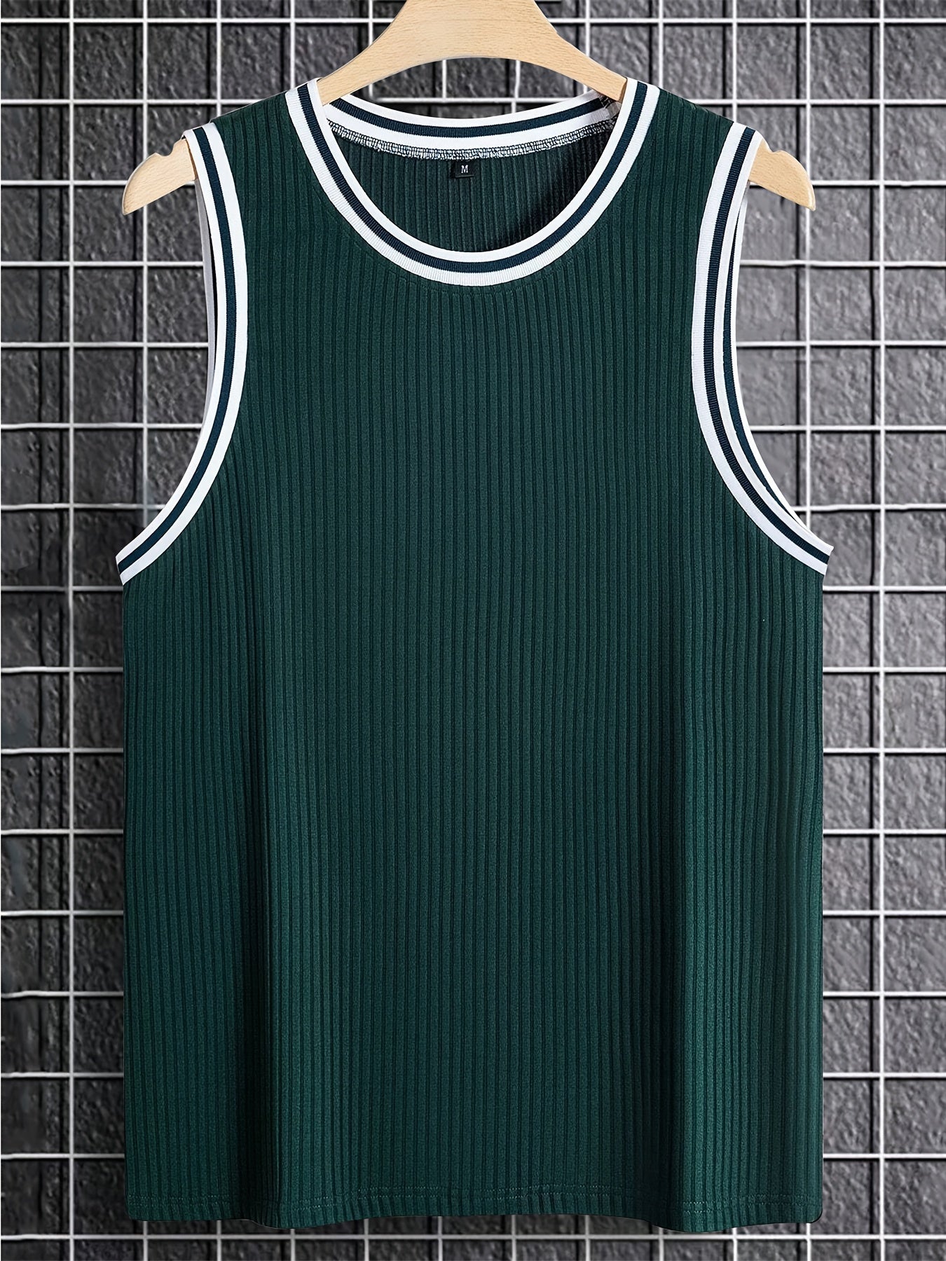 Herren Tanktop Sportlich mit Kontrastdetails – Lässiges Freizeit- und Fitnessshirt