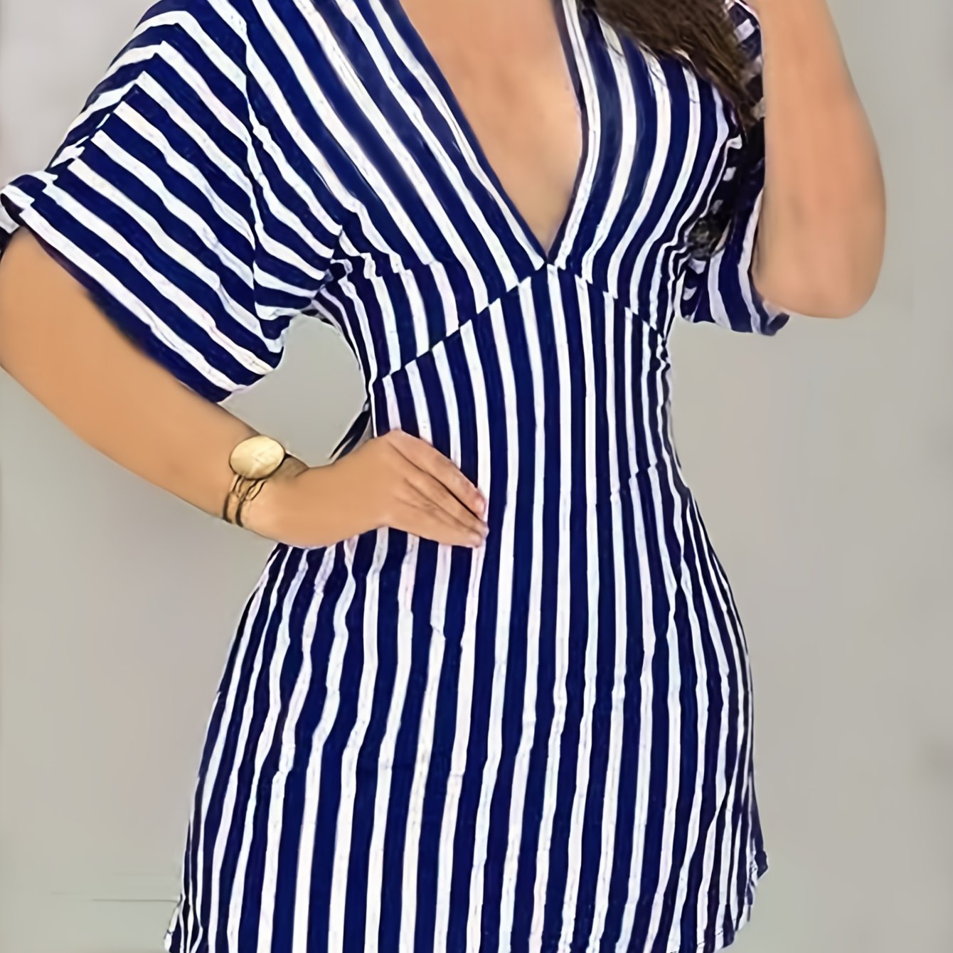 Damen Kurzarm Rückenfreies Streifen Sommer Minikleid für Freizeit und Party