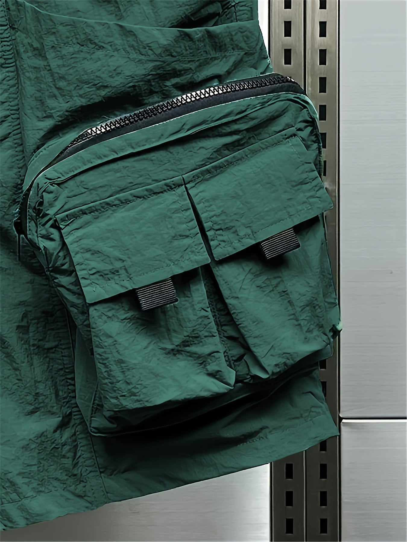 Herren Utility Cargo Shorts mit großen Taschen und verstellbarem Gürtel – Streetwear & Outdoor Style