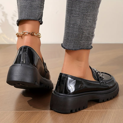 Damen Loafer mit Kettenverzierung – Elegante Slip-On Schuhe für Alltag & Büro