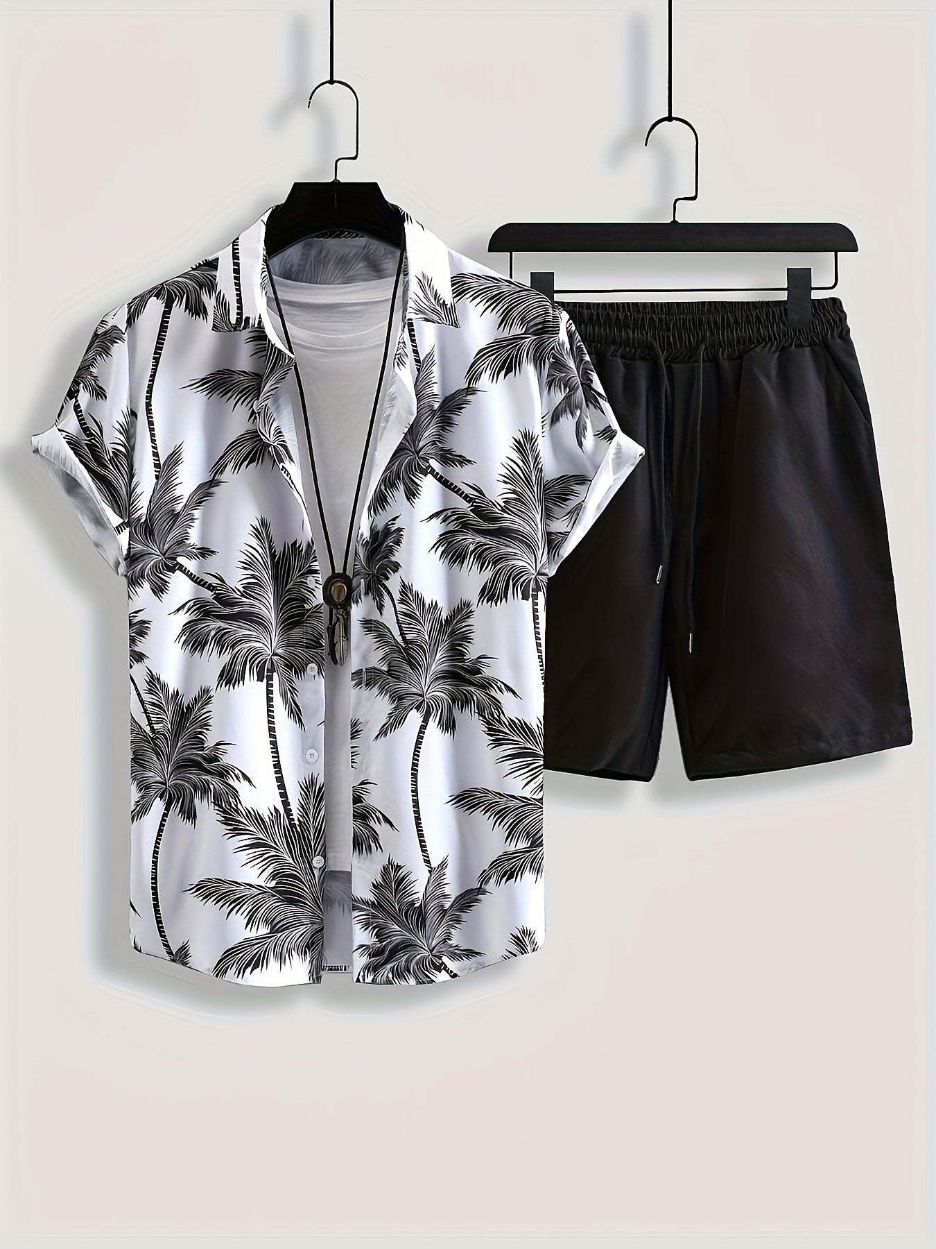 Herren Sommer Freizeit Set – Kurzarm Hemd mit Palmenmuster & Shorts, Perfekt für Urlaub und Strand