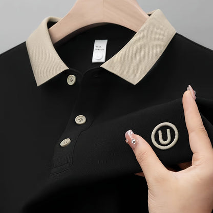 Herren Polohemd im Casual-Stil mit Kontrastkragen und dezentem Logo – Perfekt für Alltag und Freizeit