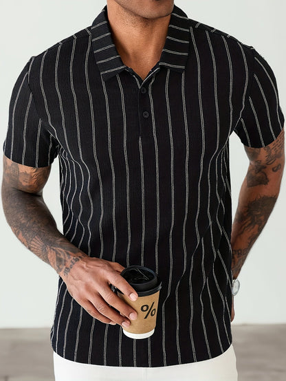 Herren Poloshirt mit Nadelstreifen – Modernes Kurzarm-Design für Alltag und Freizeit