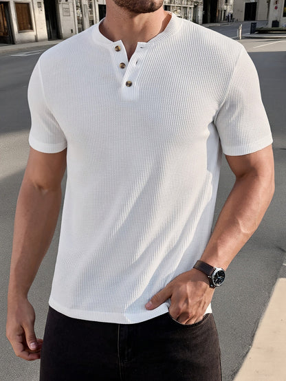 Herren Kurzarm Henley Shirt mit Struktur für stilvolle Freizeitlooks