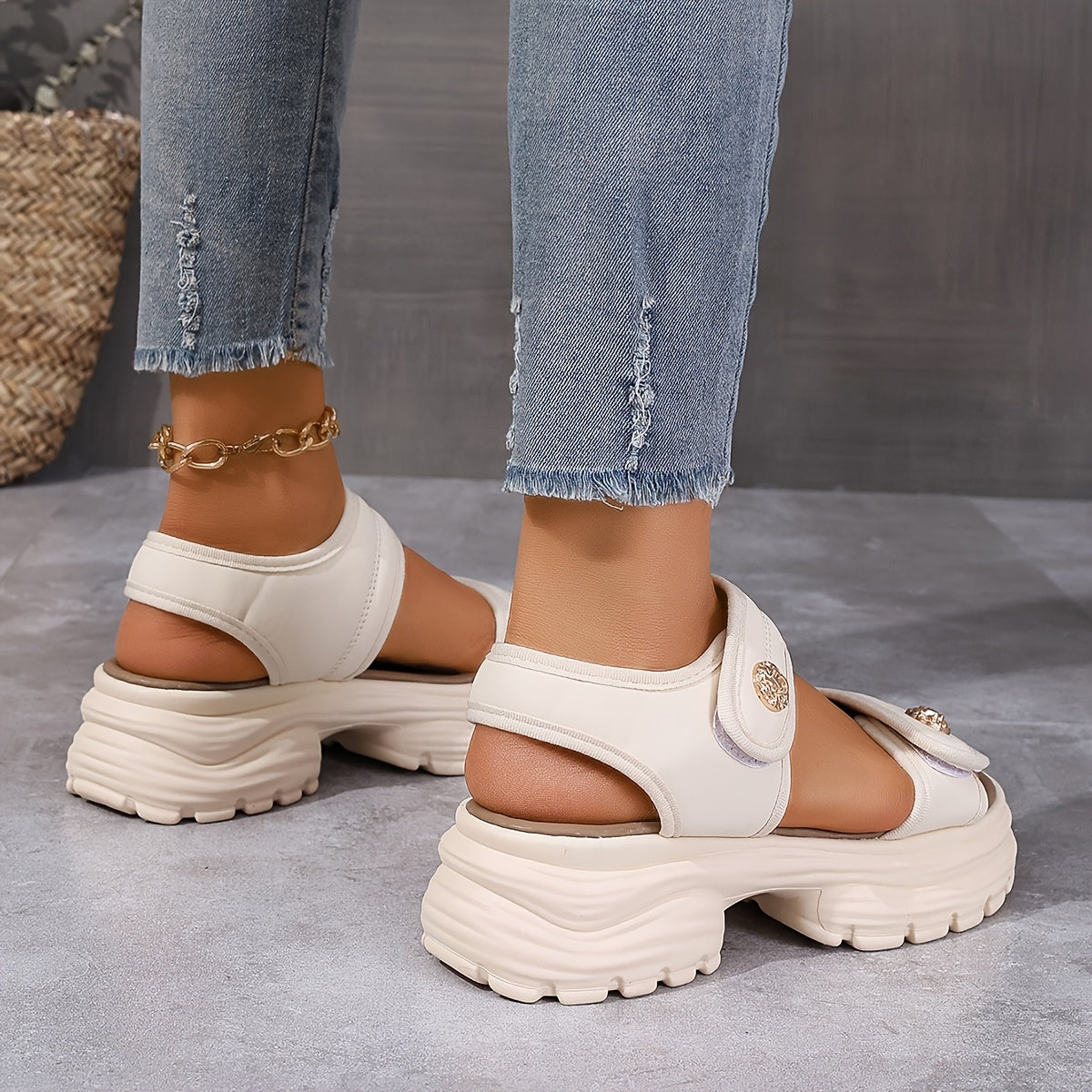 Damen Plateausandalen mit Klettverschluss – Modische Sommer-Sandalen für Alltag und Freizeit