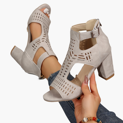 Damen Sandaletten mit Blockabsatz und Cut-Out Design – Modische High Heels für Alltag und besondere Anlässe