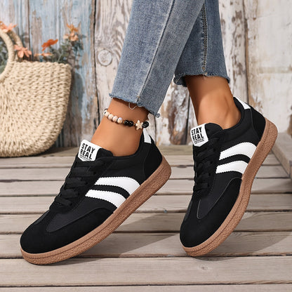 Damen Retro Sneaker mit Streifen – Lässige Streetstyle Turnschuhe für Alltag & Freizeit