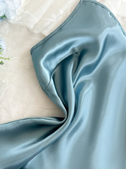 Damen Satin Pyjama Set mit Spaghettiträgern und Blumenmuster – Elegantes Schlafanzug-Set für den Sommer