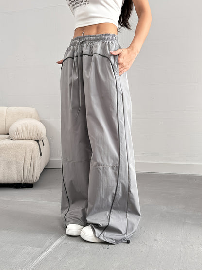 Damen Weite Streetwear Jogginghose mit Paspelierung – Urbaner Freizeitstil