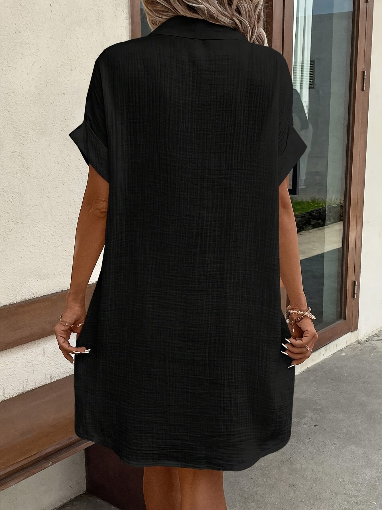 Damen Freizeit Hemdblusenkleid mit Knopfleiste und Taschen – Lässiger Sommer-Stil