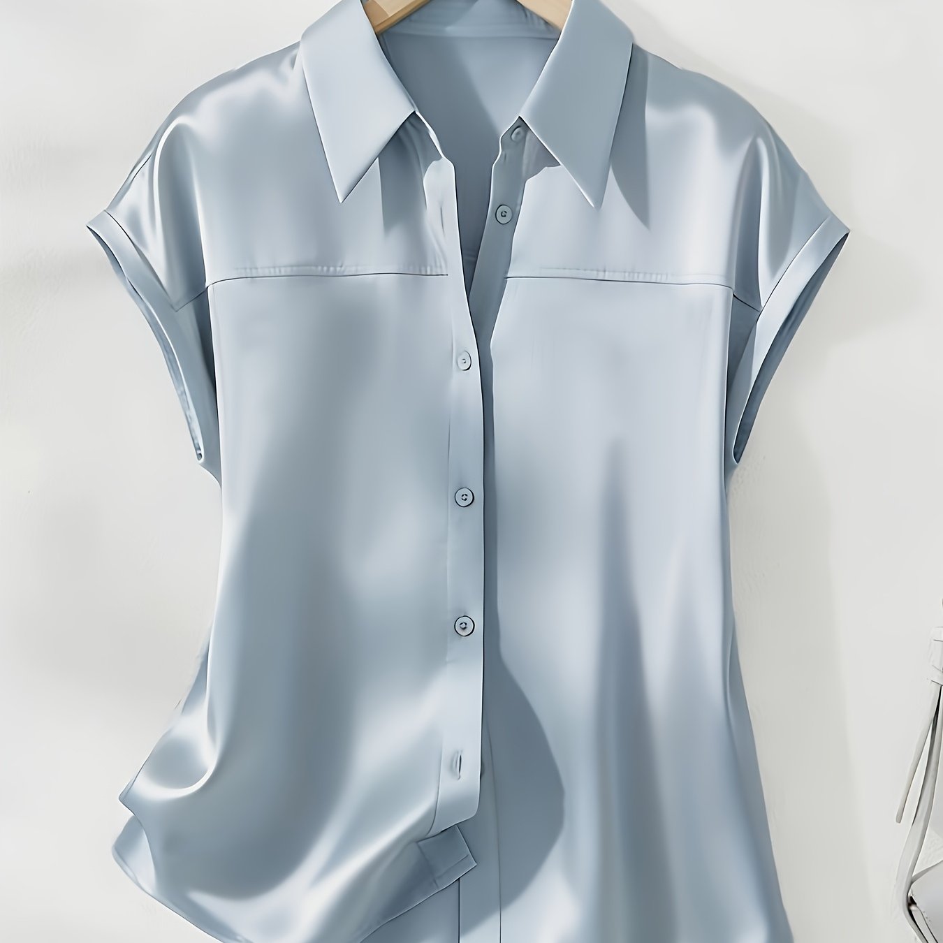 Damen Bluse mit Knopfleiste und Kragen – Elegante Kurzarmbluse für Büro und Alltag