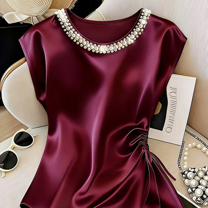 Damen Elegante Satinbluse mit Perlenkragen und Raffdetails – Stilvolle Kurzarm-Bluse für festliche Anlässe