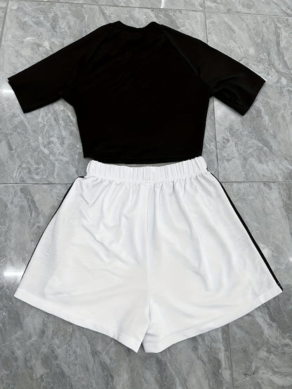 Damen Sportliches Zweiteiler Set – Modernes Crop Top und High-Waist Shorts, Athleisure Look, Fitness & Streetwear