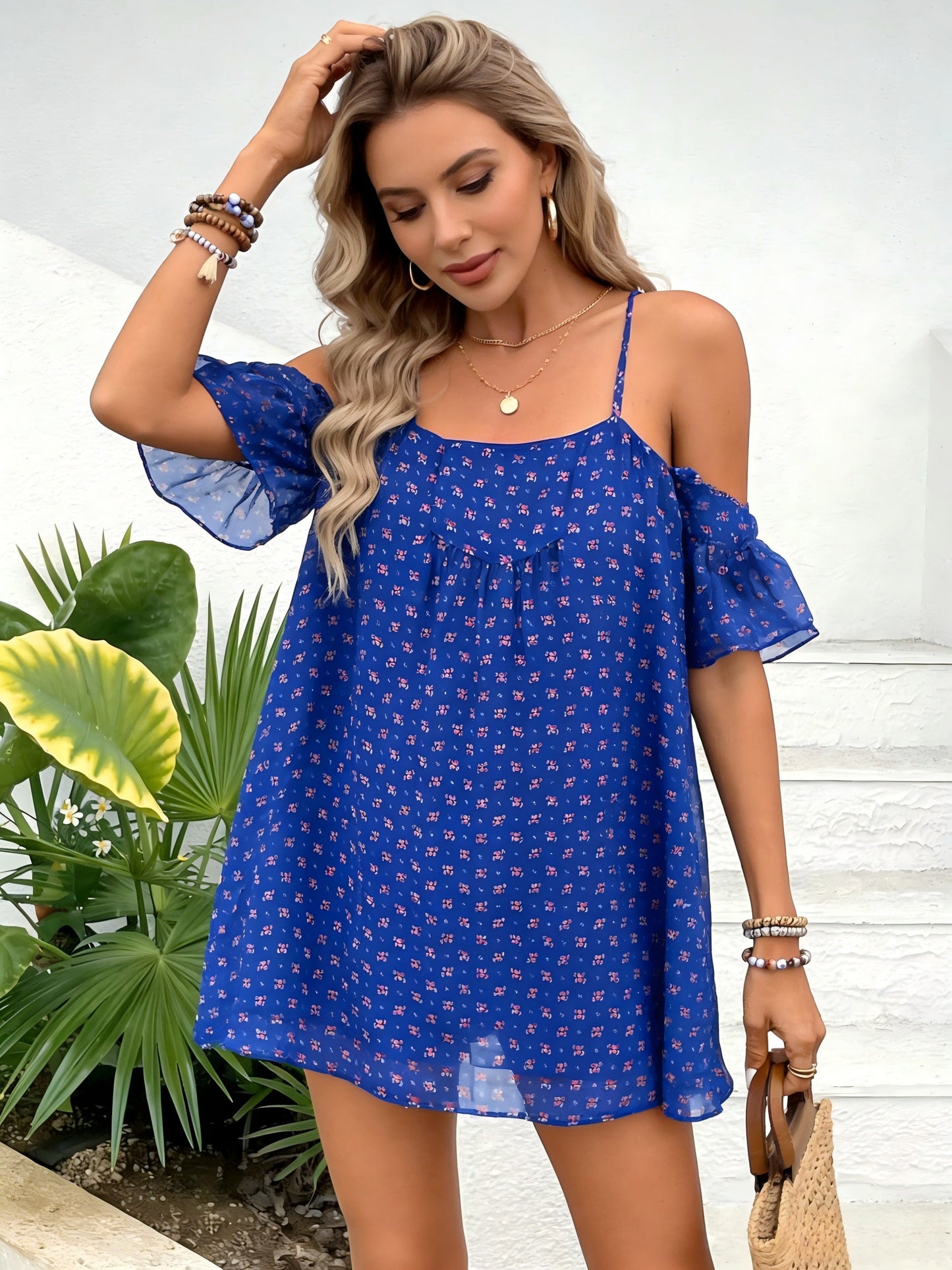 Damen Sommer Minikleid im Boho-Stil mit Spaghettiträgern und Blumenmuster – Lässig und Feminin für Alltag & Urlaub
