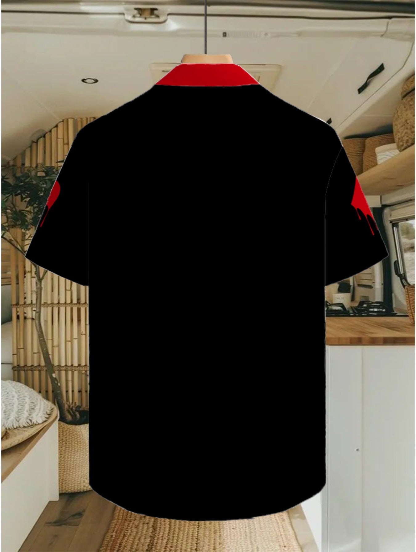 Herren Kurzarm Freizeithemd mit Spielkarten-Motiv und Knopfleiste – Stilvolles Party- und Freizeitshirt
