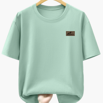 Herren T-Shirt mit Berg-Logo – Freizeit, Modern, Outdoor-inspiriert