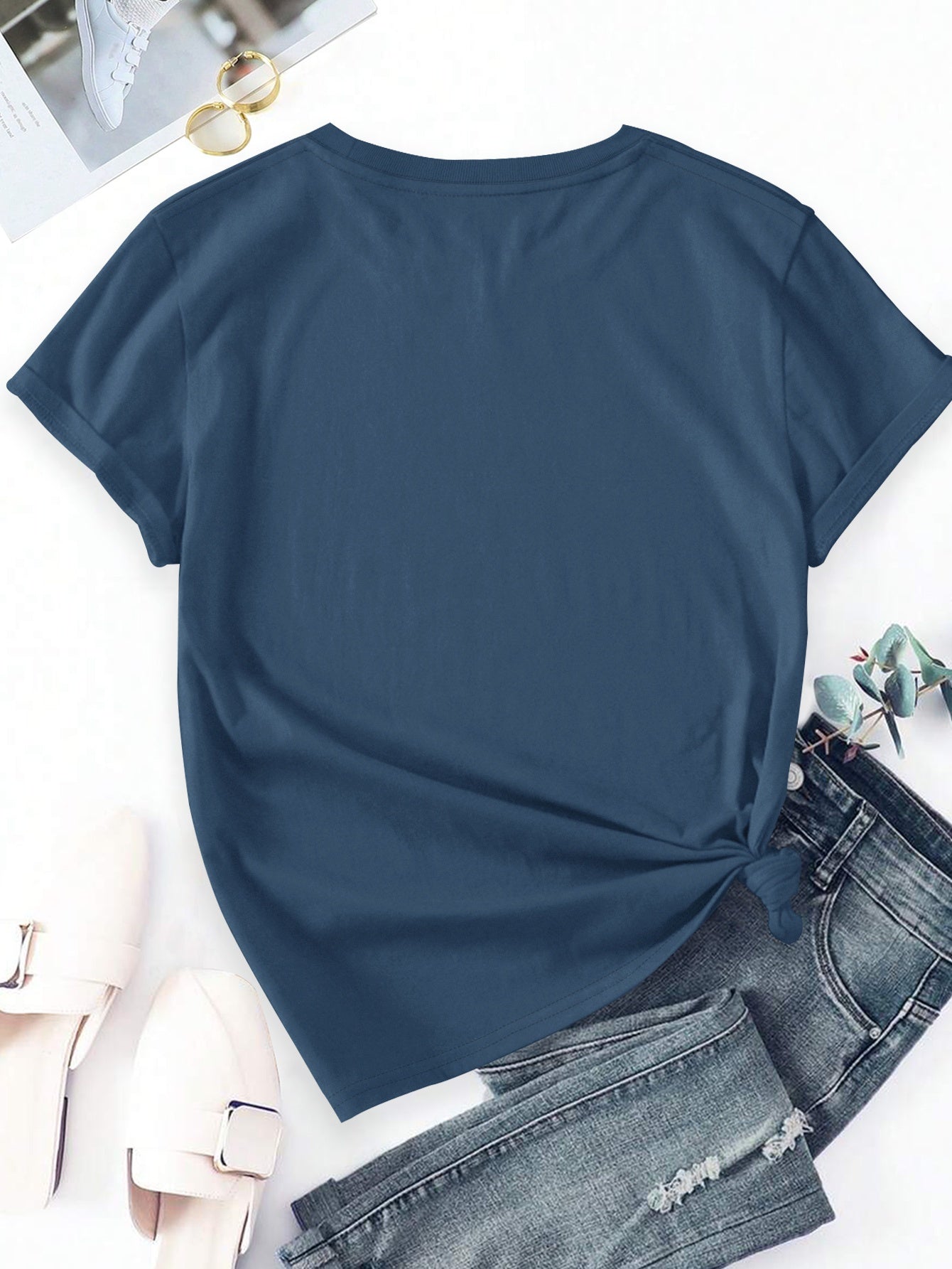 Damen T-Shirt mit Wildblumen-Print – Künstlerisches Blumenmotiv, Kurzarm, Modern Freizeitstil