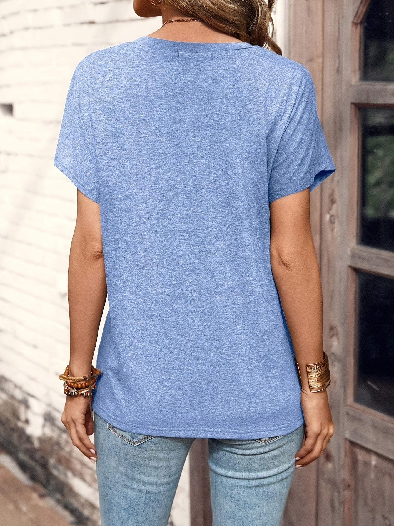 Damen Freizeitshirt mit Knopfleiste und Kurzarm – Lässiger Alltagslook
