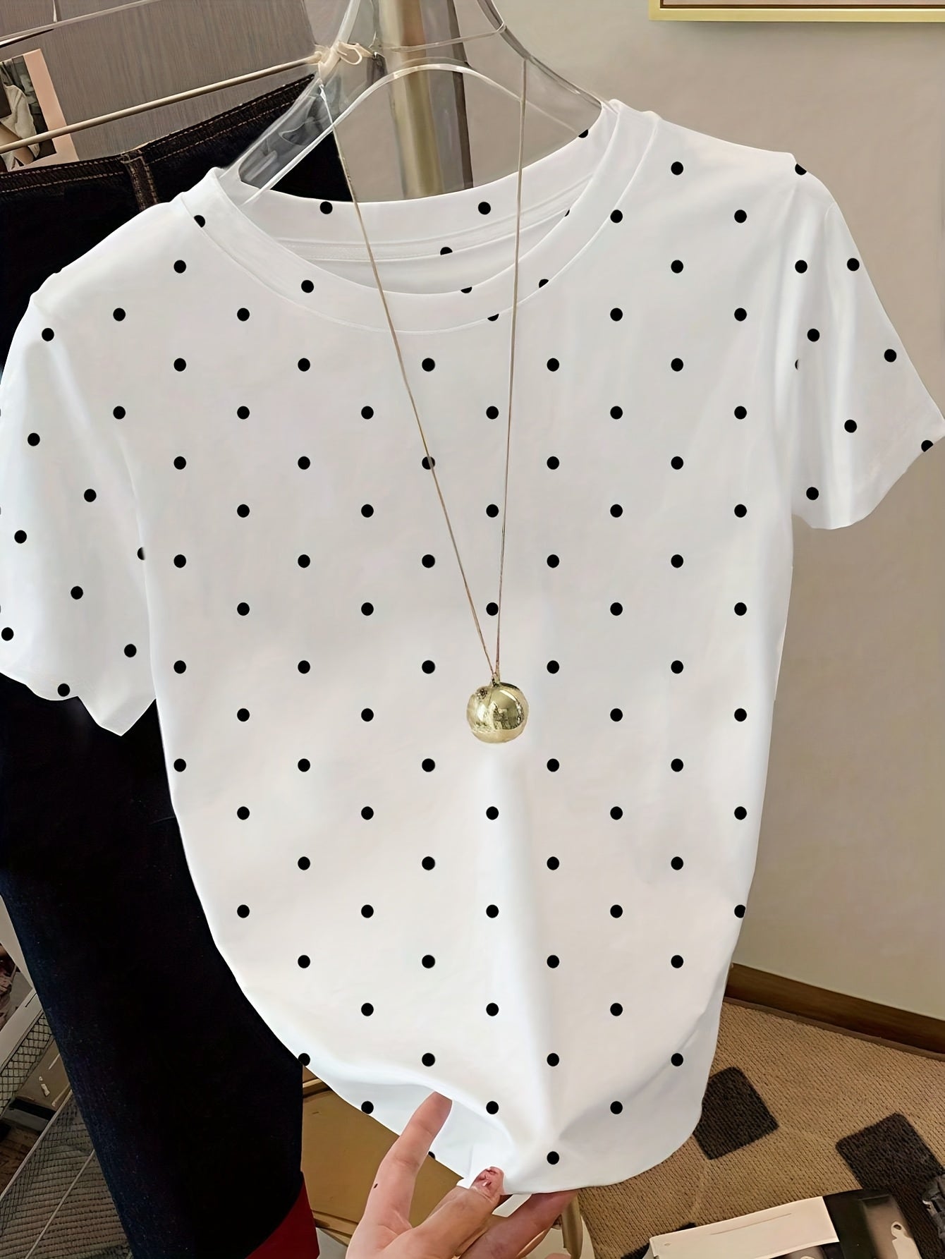 Damen Polka-Dot T-Shirt im eleganten Casual-Stil – Perfekt für Alltag und Freizeit