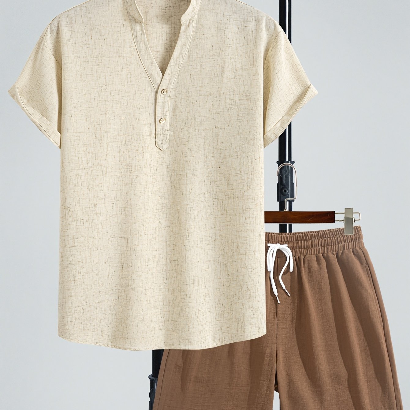 Herren Zweiteiliges Freizeitset mit Henley-Shirt und Shorts – Moderner Look für Alltag und Urlaub