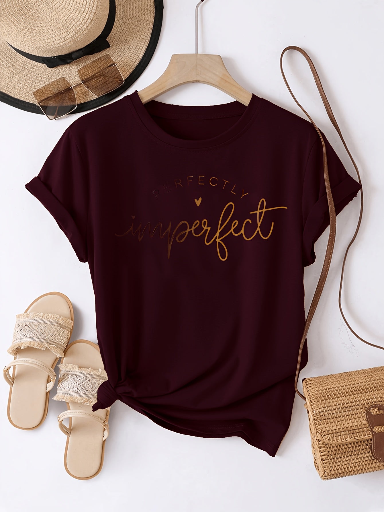 Damen T-Shirt mit Schriftzug 'Perfectly Imperfect' – Lässiger Statement-Style für Alltag und Freizeit