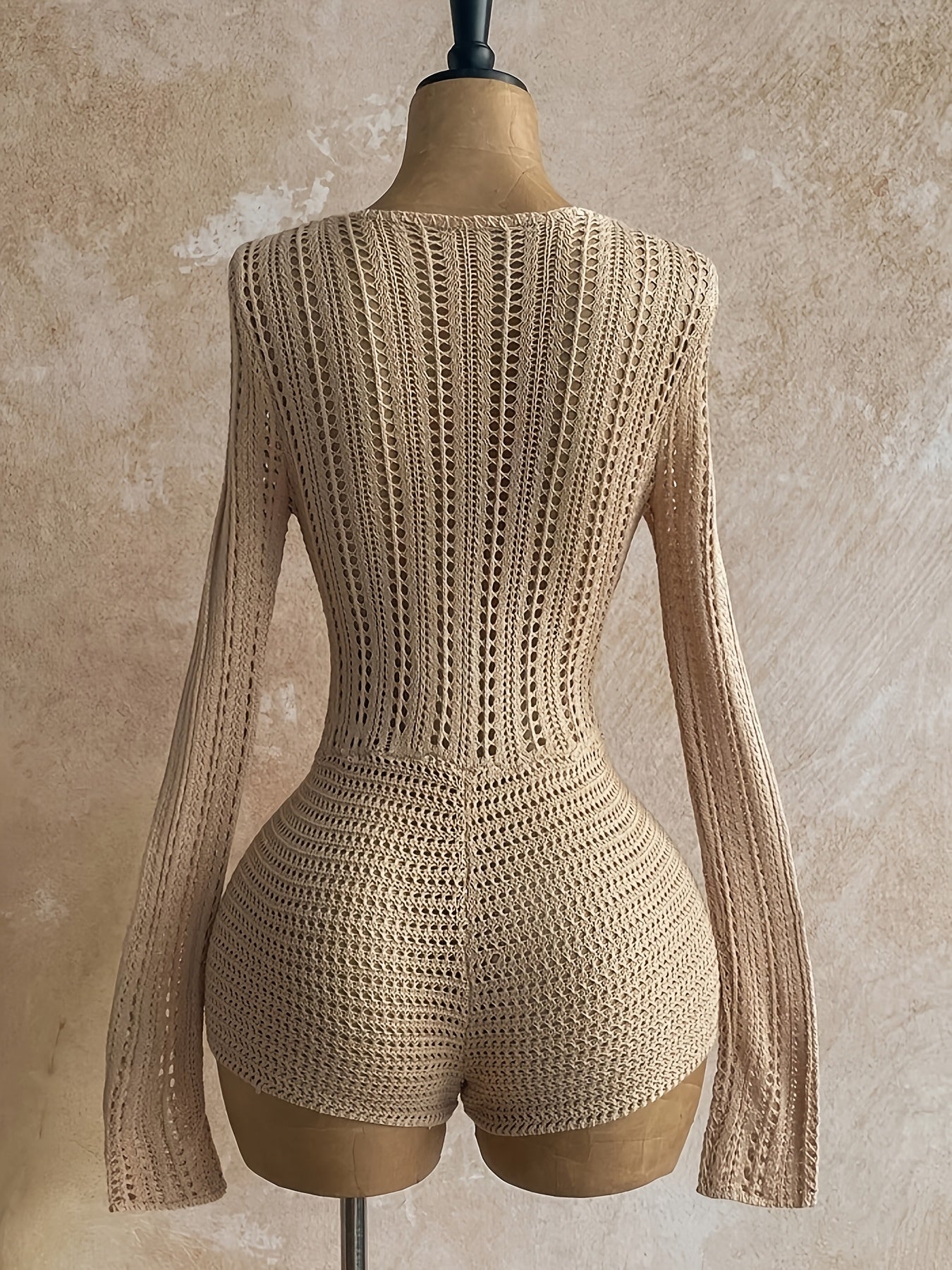 Damen Boho Strick Einteiler mit Schnürung und tiefem Ausschnitt – Perfekt für Strand & Urlaub
