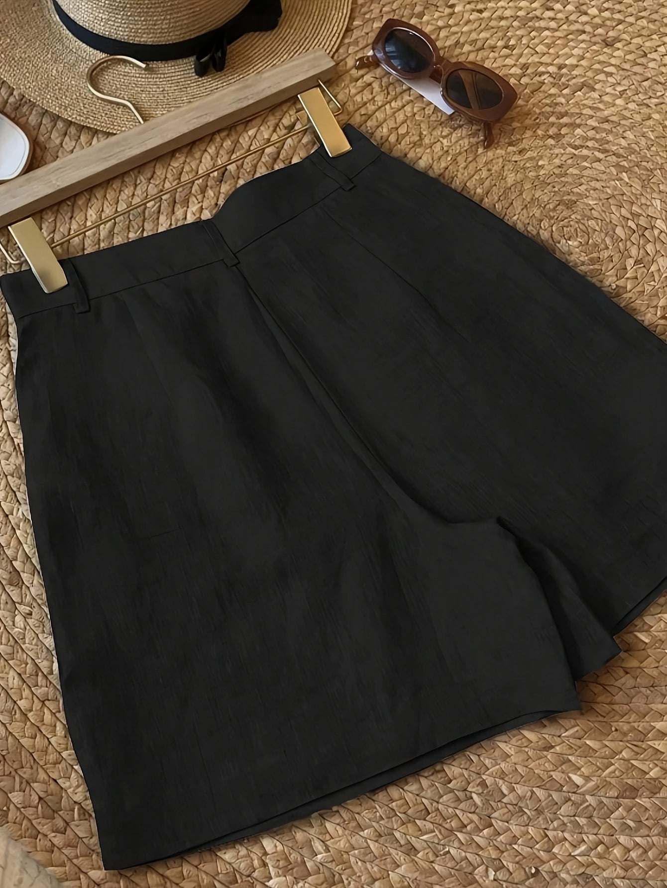 Damen Vintage Sommer-Shorts mit Bundfalten – Eleganter Freizeitstil für warme Tage