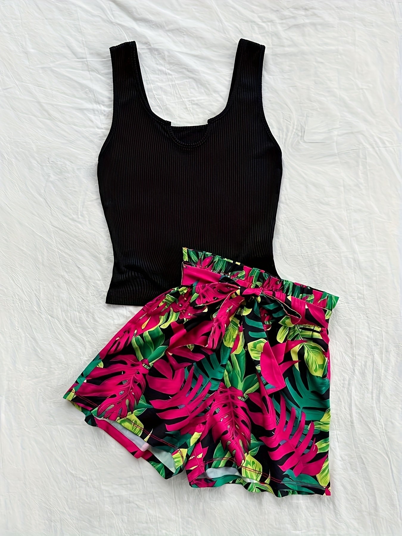Damen Zweiteiler Set – Stylisches Top mit Tropenmuster Shorts für Urlaub und Freizeit
