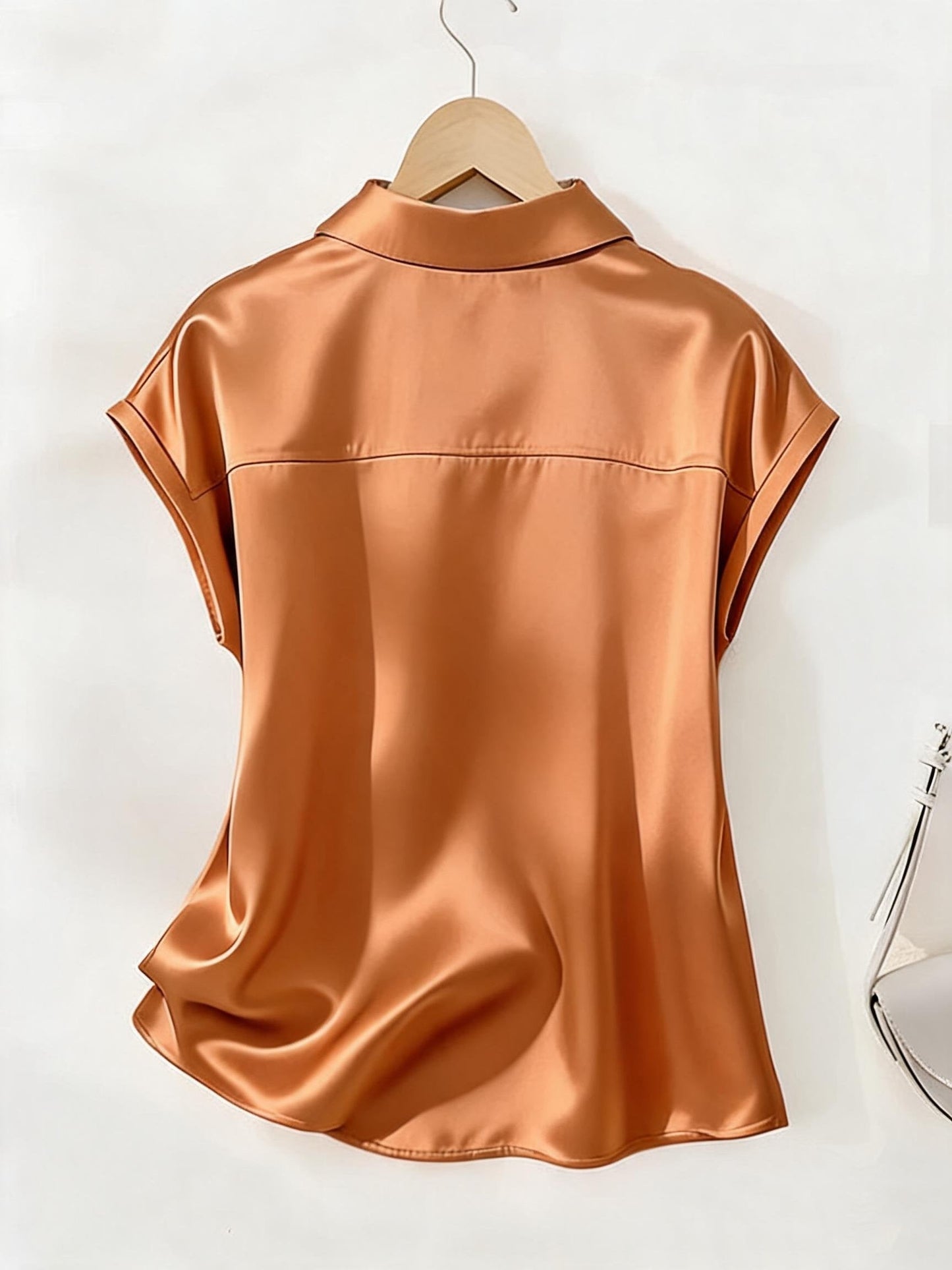 Damen Bluse mit Knopfleiste und Kragen – Elegante Kurzarmbluse für Büro und Alltag
