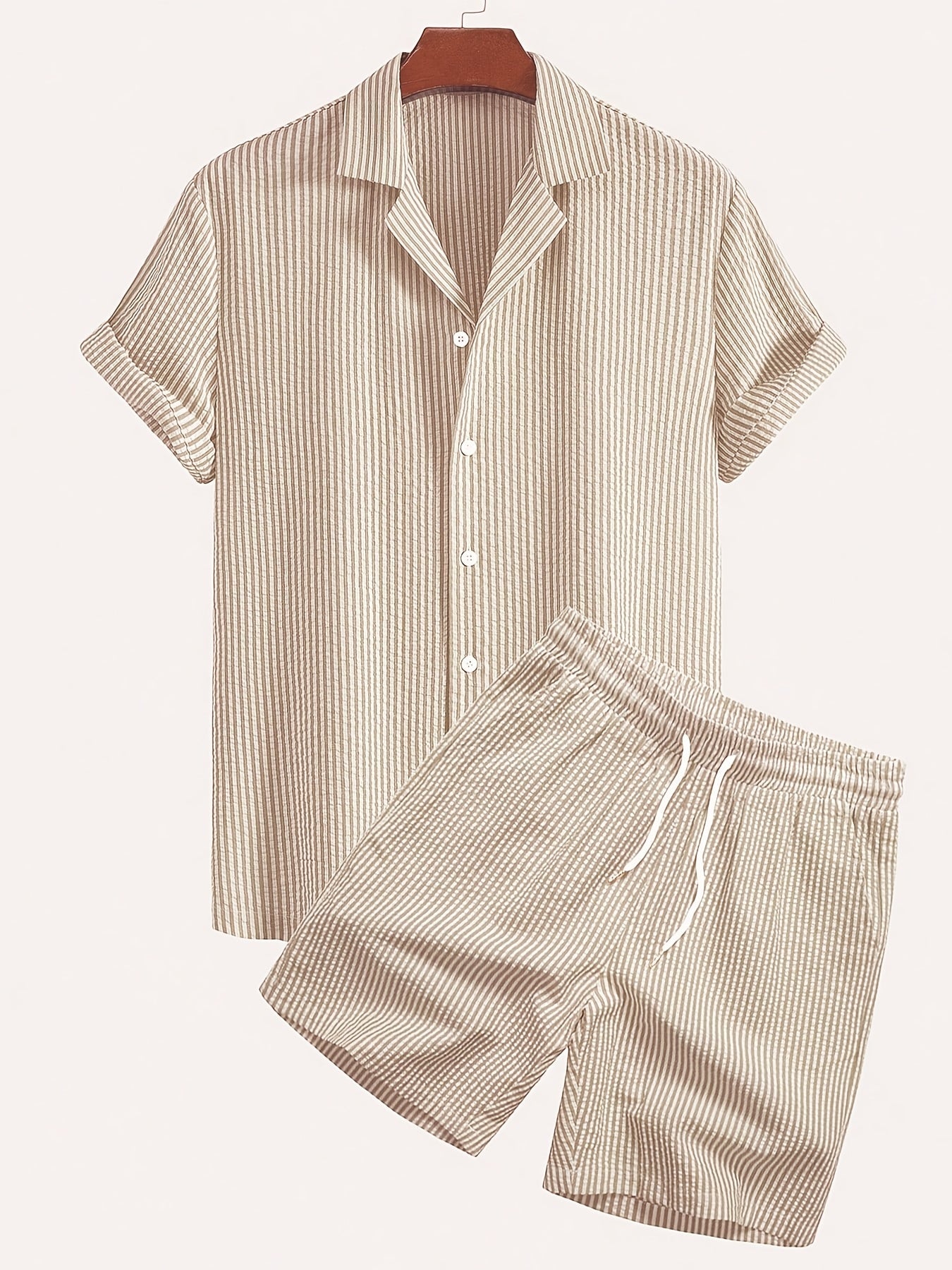 Herren Set Kurzarm Hemd und Shorts mit Streifen – Modernes Strandoutfit für Freizeit und Urlaub
