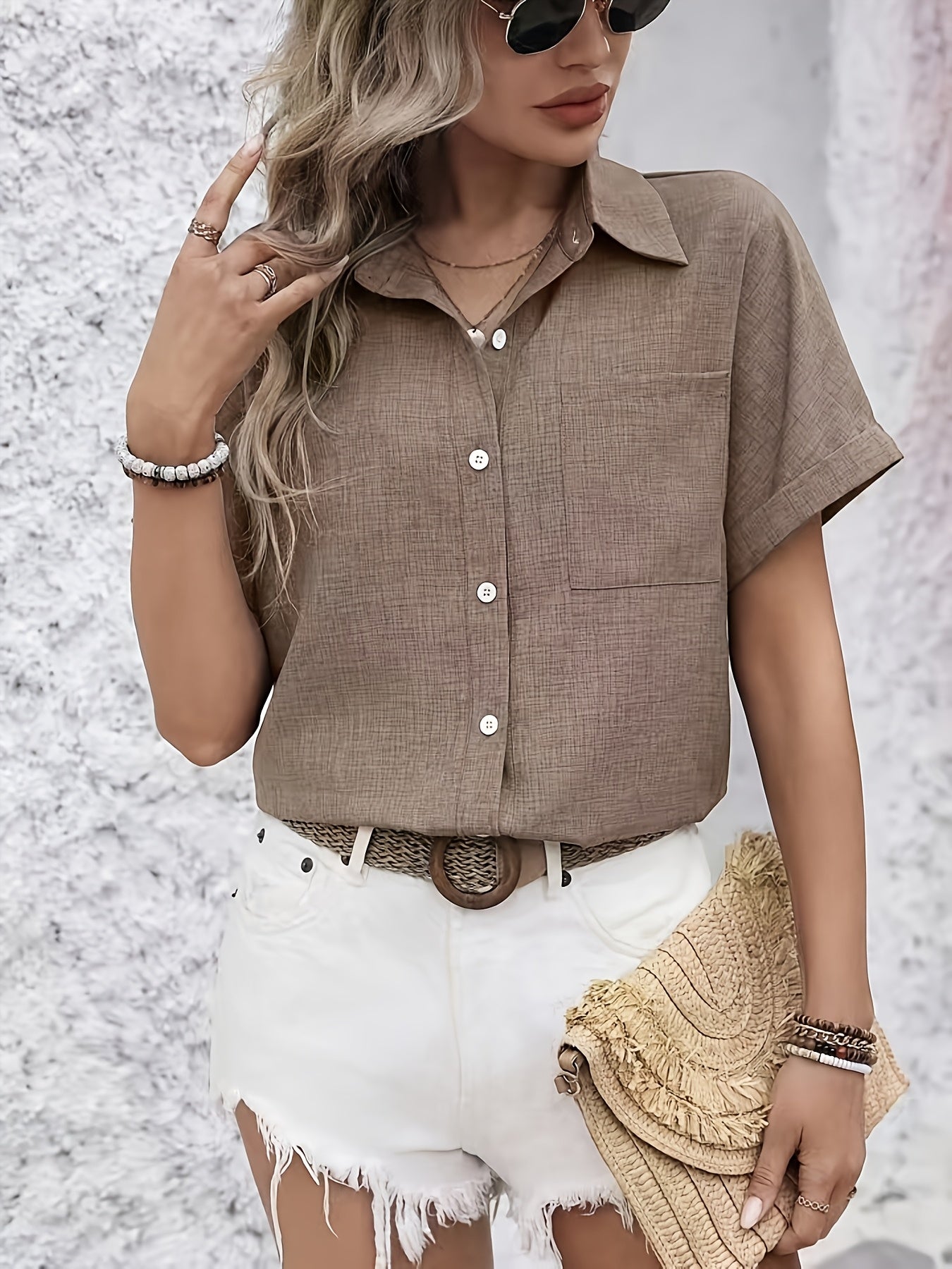 Damen Kurzarm Hemdbluse im Casual-Look – Klassisches Freizeit- und Alltagsoutfit