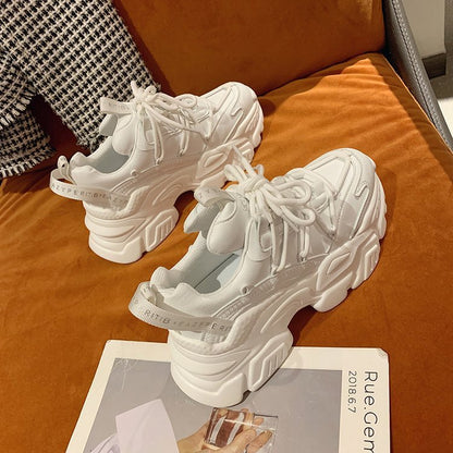 Phoebe – Trendige Damen-Sneaker mit Absatz