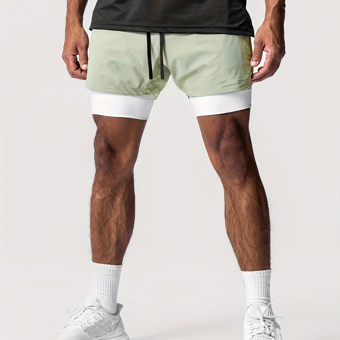 Herren Trainingsshorts mit 2-in-1-Design für Fitness und Sport