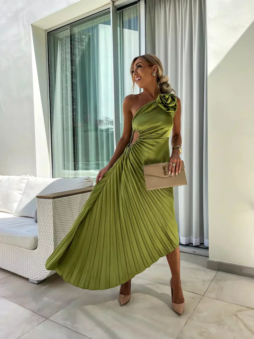Damen Elegantes One-Shoulder Plissee-Kleid – Festliches Abendkleid für besondere Anlässe