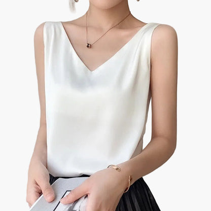 Damen Top mit V-Ausschnitt – Eleganter, Minimalistischer Style für Alltag und Büro