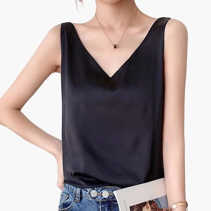 Damen Top mit V-Ausschnitt – Eleganter, Minimalistischer Style für Alltag und Büro