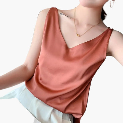 Damen Top mit V-Ausschnitt – Eleganter, Minimalistischer Style für Alltag und Büro